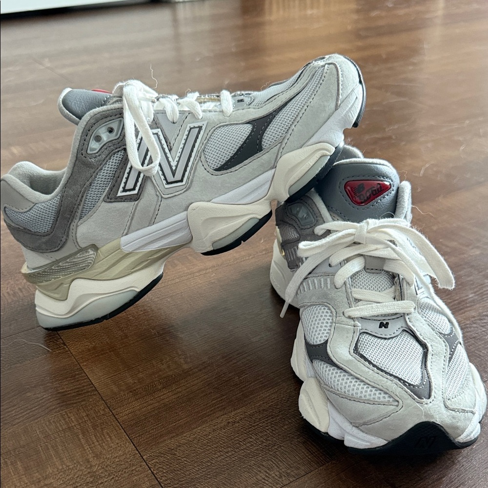 New balance 9060